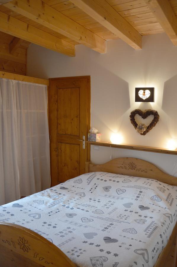 Chambre D'Hotes Les Pralets Saint-Eustache Luaran gambar