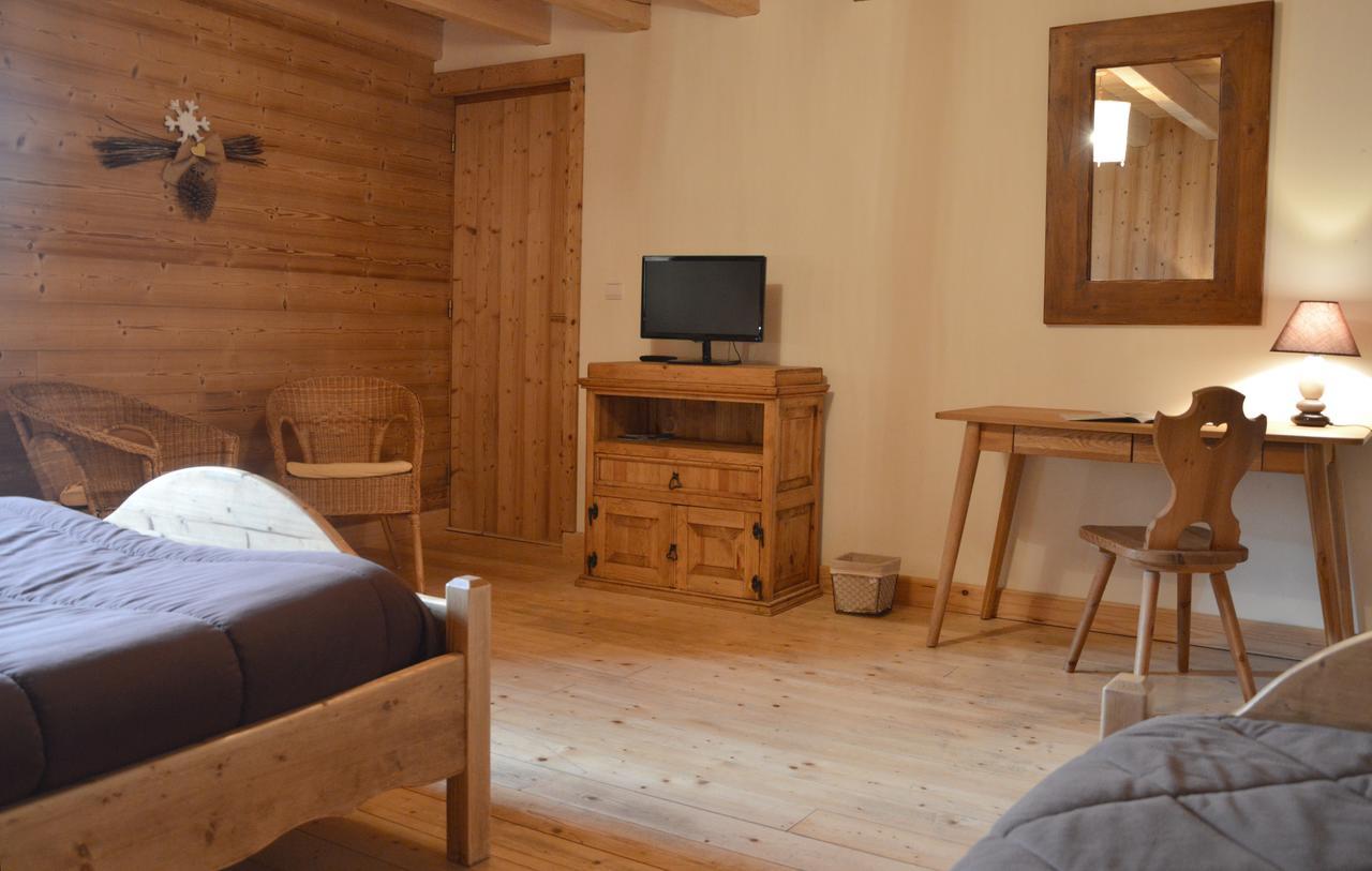 Chambre D'Hotes Les Pralets Saint-Eustache Luaran gambar